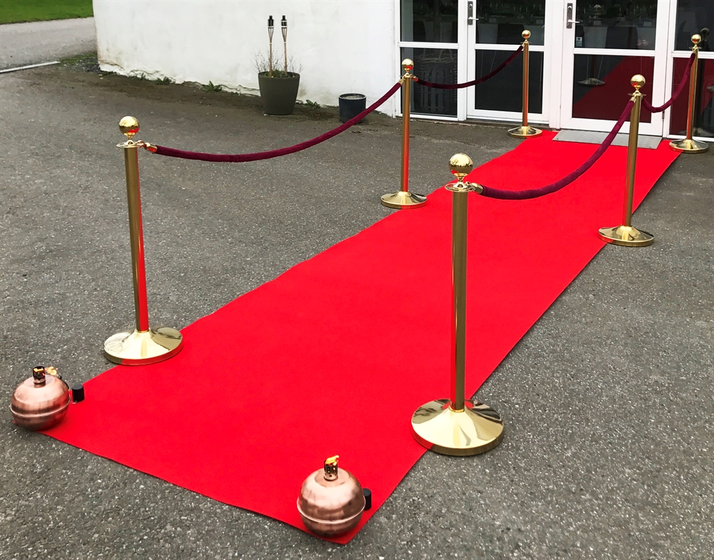 Rød løber - 6 meter pakken | Lej guldstandere, snor og rød løber